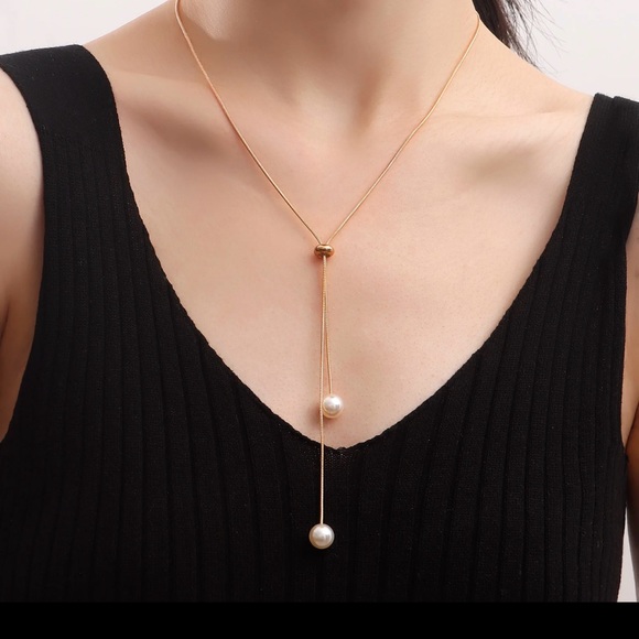 Long adjustable pearl necklace - Picture 2 of 5